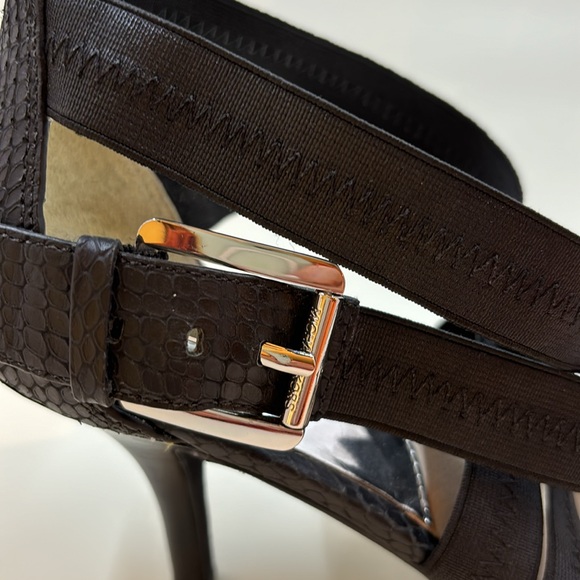 Size 7.5 Michael Kors black strappy heels - Picture 8 of 8